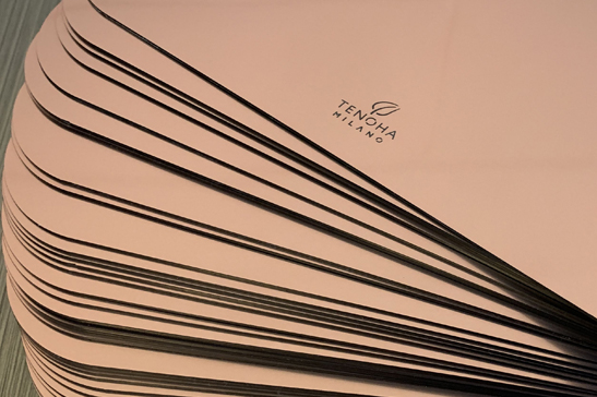 Laminati Acrilici - Materiali lavorati da Impatto Grafico